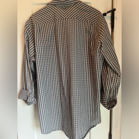 Lacoste Men’s Plaid Button Down Shirt Size 42 - Picture 2 of 5